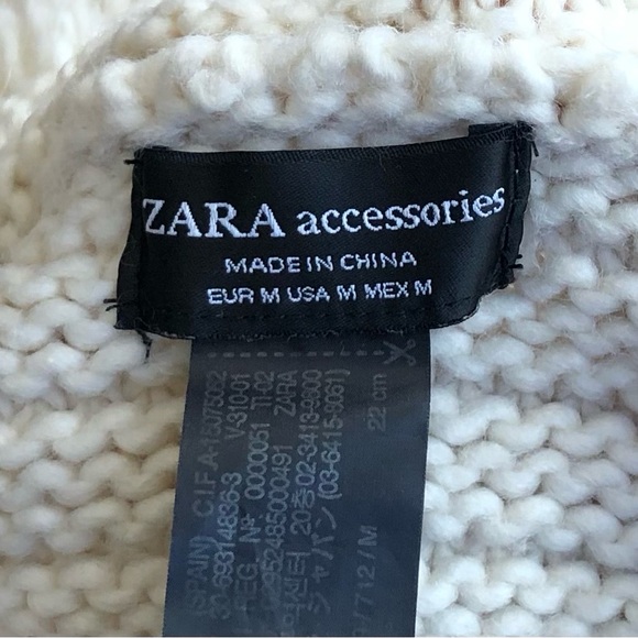 Zara Chunky Knit Pom Pom Hat Unisex Size M. - Picture 3 of 6